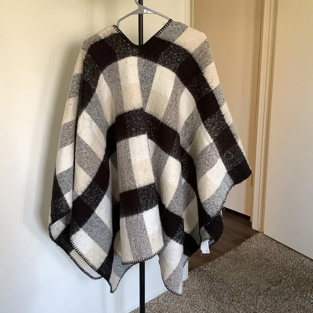 Blanket Scarf Shawl - Picture 4 of 4